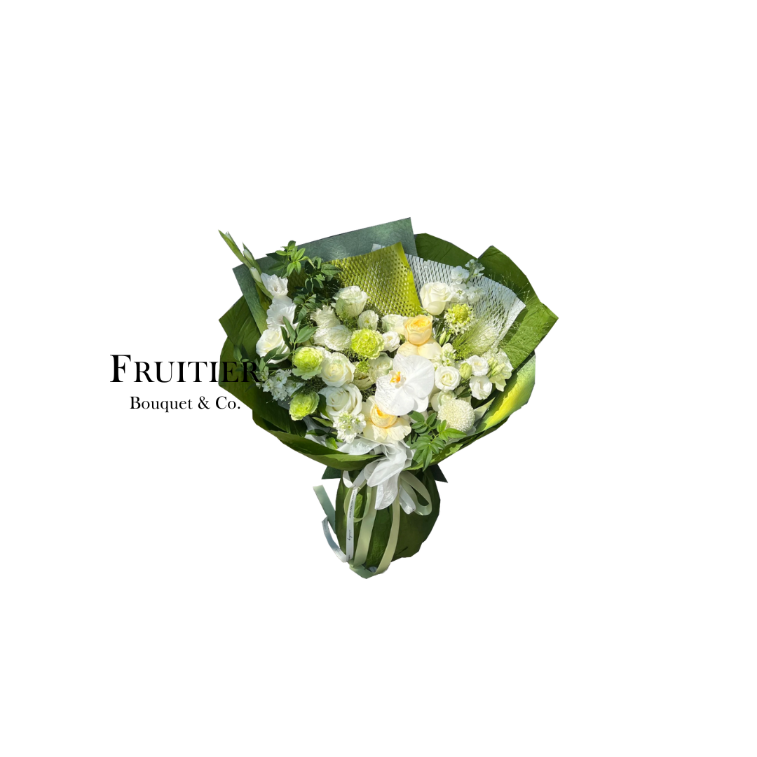 鮮花花束 - 白玫瑰混搭綠色花束