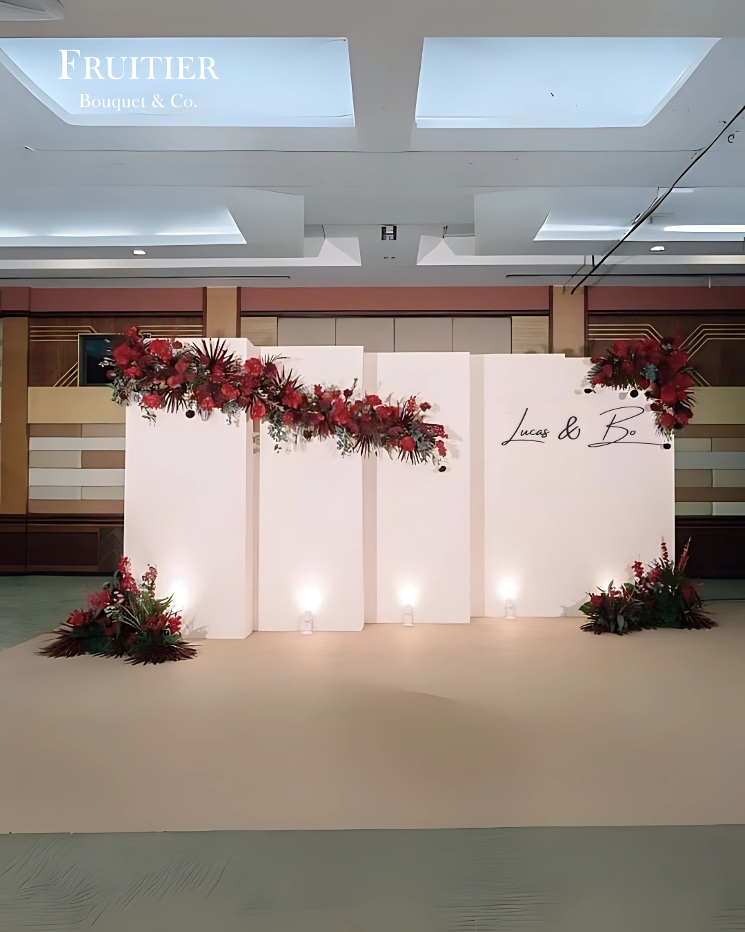 婚禮佈置 -花藝立體背景