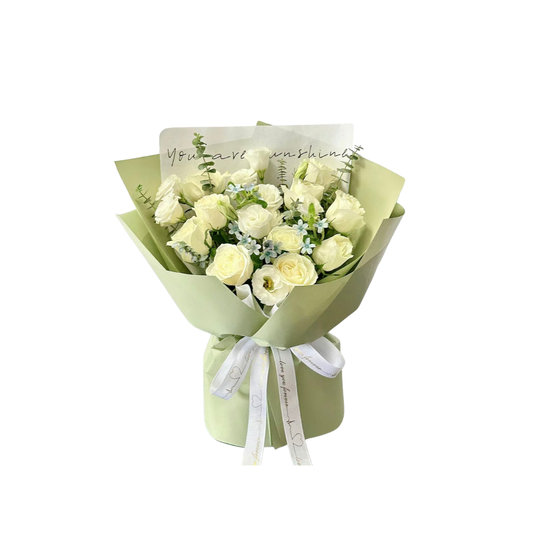 鮮花花束 - 白玫瑰混搭洋桔梗 - M (綠色花紙)