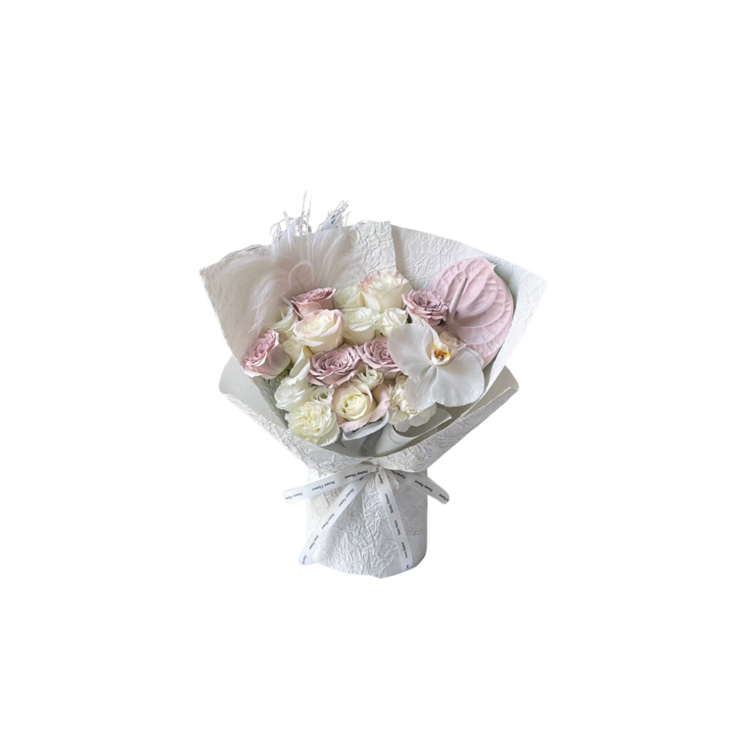 鮮花花束 - 白紫玫瑰混搭蝴蝶蘭 - M (白色壓紋花紙)