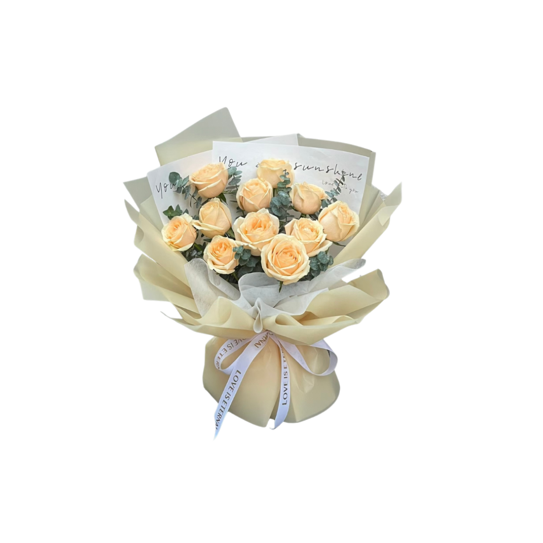 鮮花花束 - 香檳玫瑰混搭尤加利葉 - 11枝/19枝/33枝/52枝 (黃色花紙)