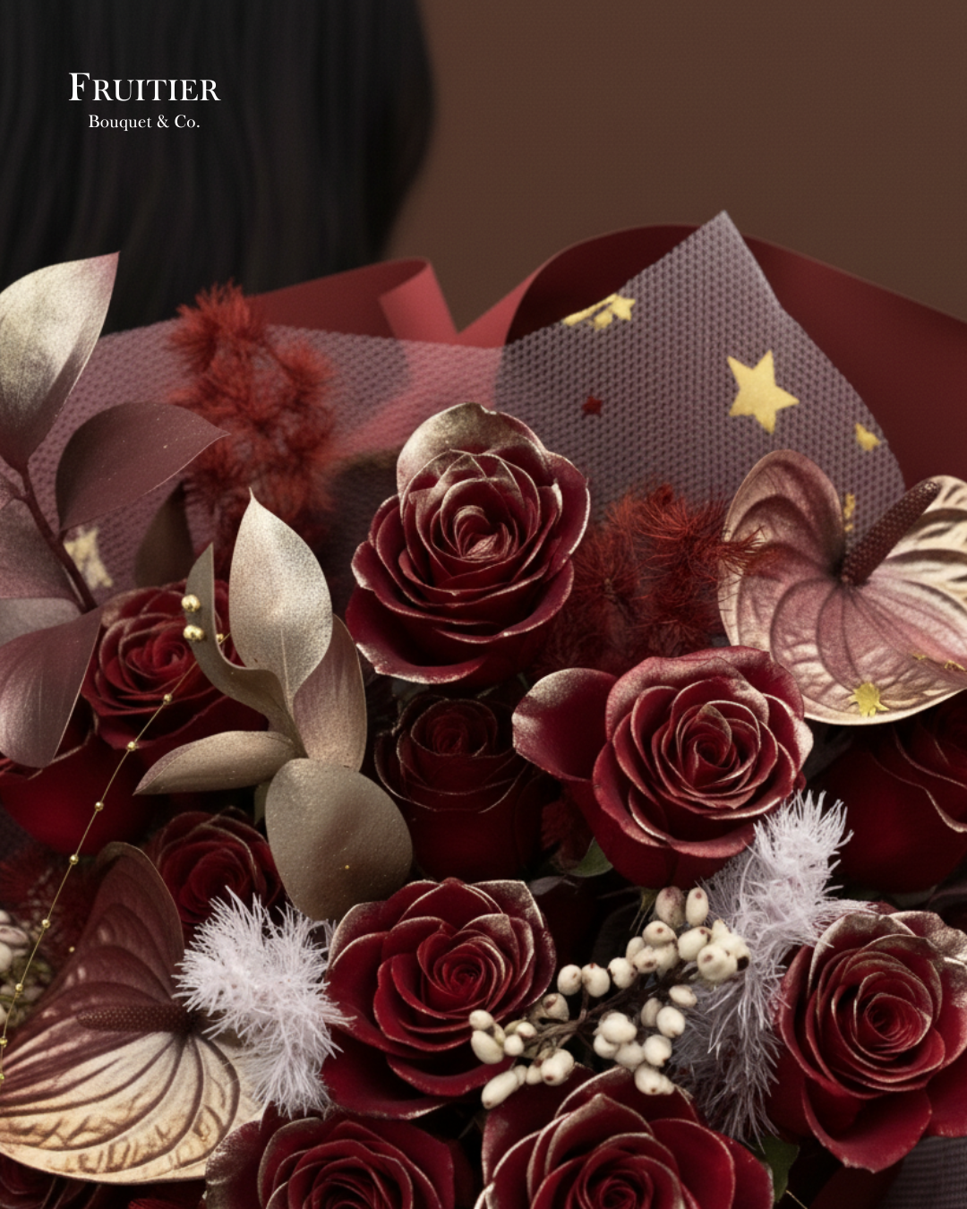 鮮花花束 - 聖誕紅金主題玫瑰花束