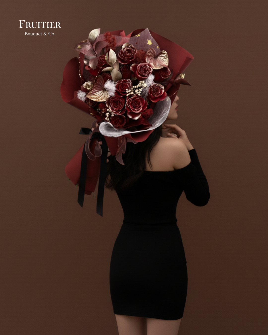 鮮花花束 - 聖誕紅金主題玫瑰花束