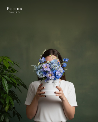 中秋花盒: Mid-Autumn Azure Blossom Box