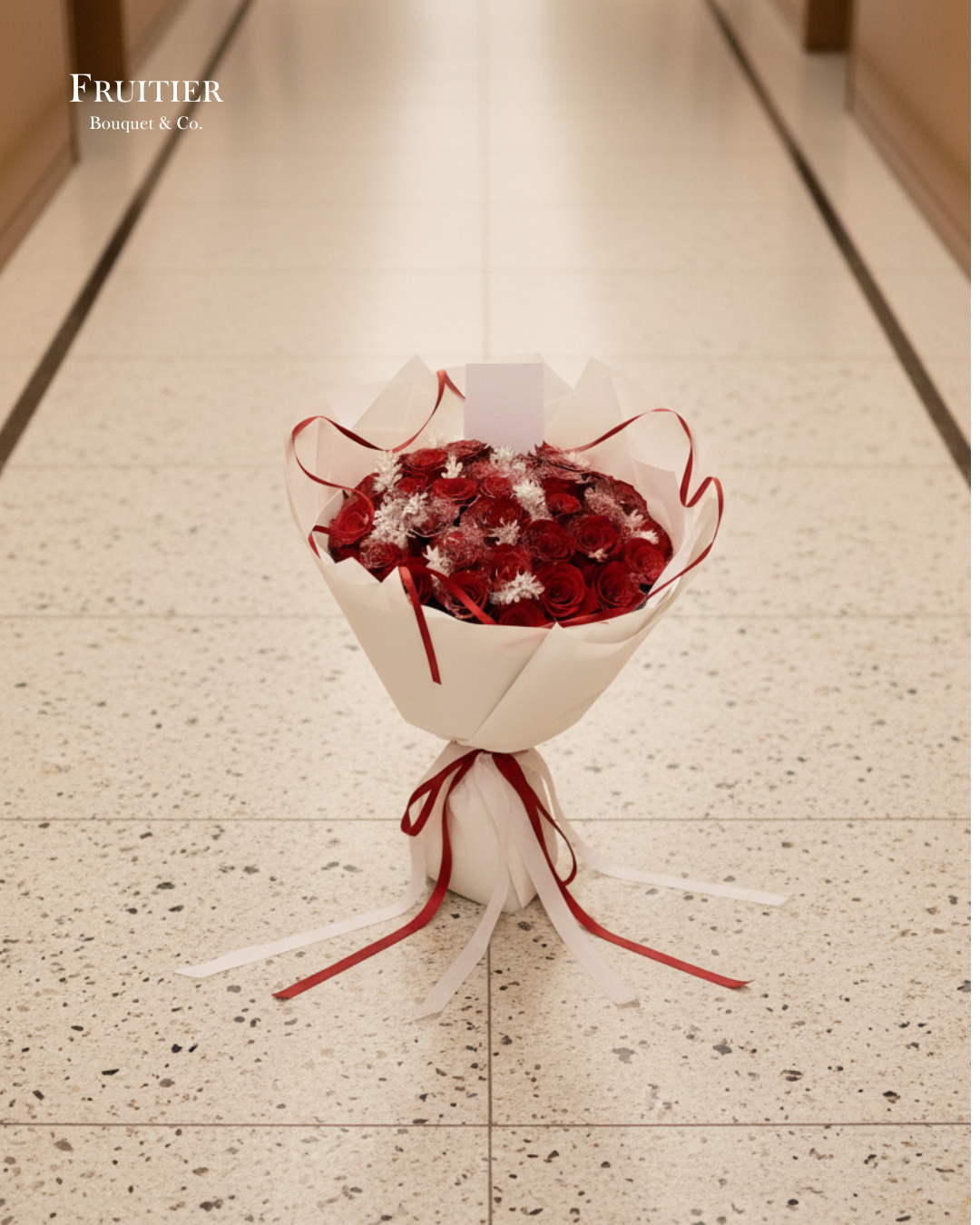 鮮花花束 - 聖誕雪花紅絲帶玫瑰花束 (19/33/52/99枝)
